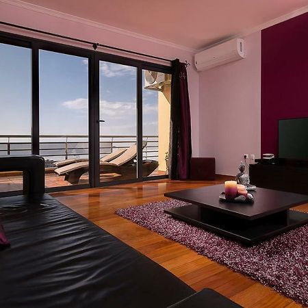 شقة كالهيتا  في Prazeres Cosy المظهر الخارجي الصورة